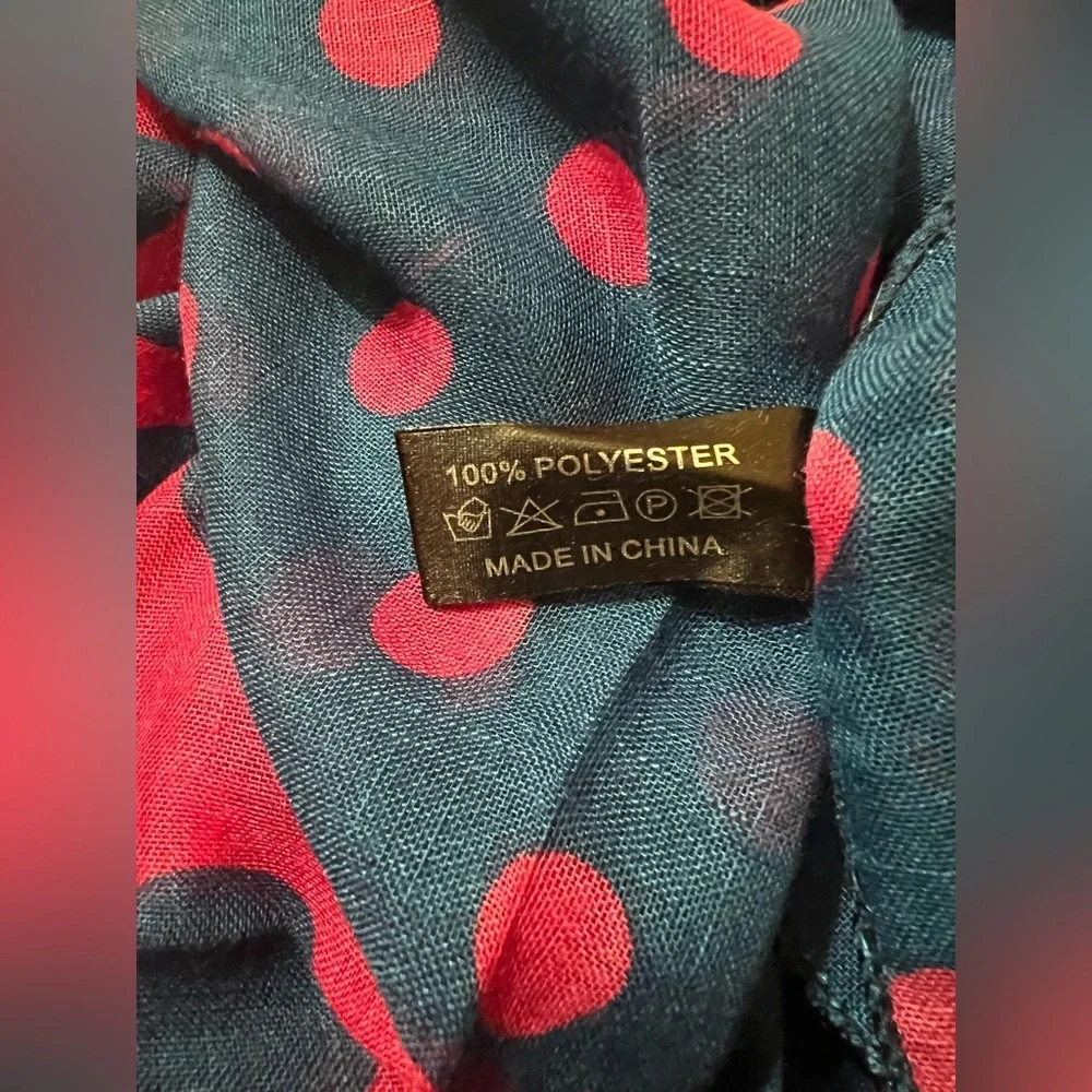Chic Polka Dot Scarf in Pink and Navy